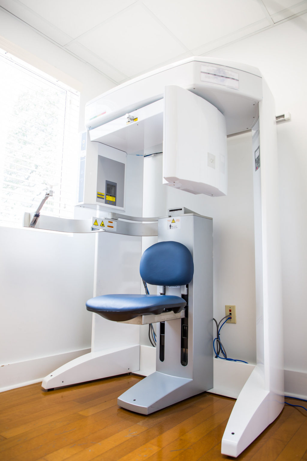 cone-beam-ct-scanner-machine-cbct-3d-xray-for-face-maxilla-jaw-mandible